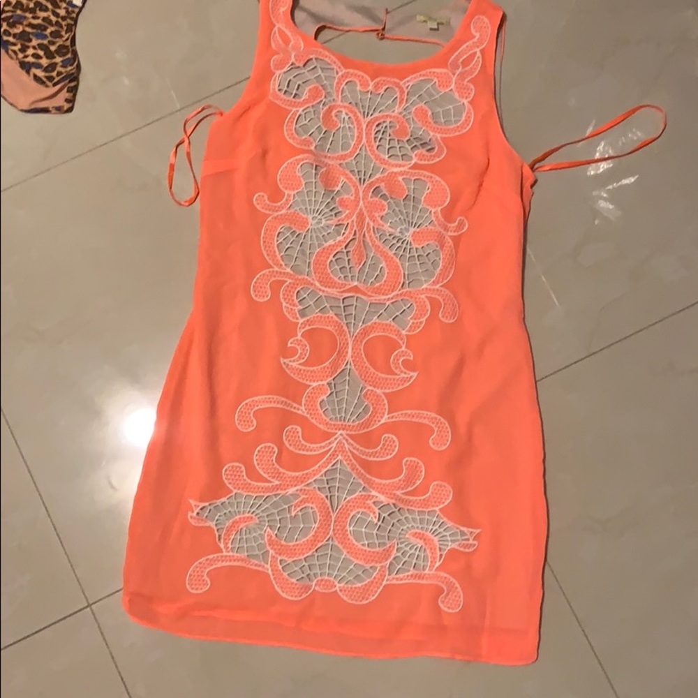 Gorgeous Coral dress Gianni Bini size M